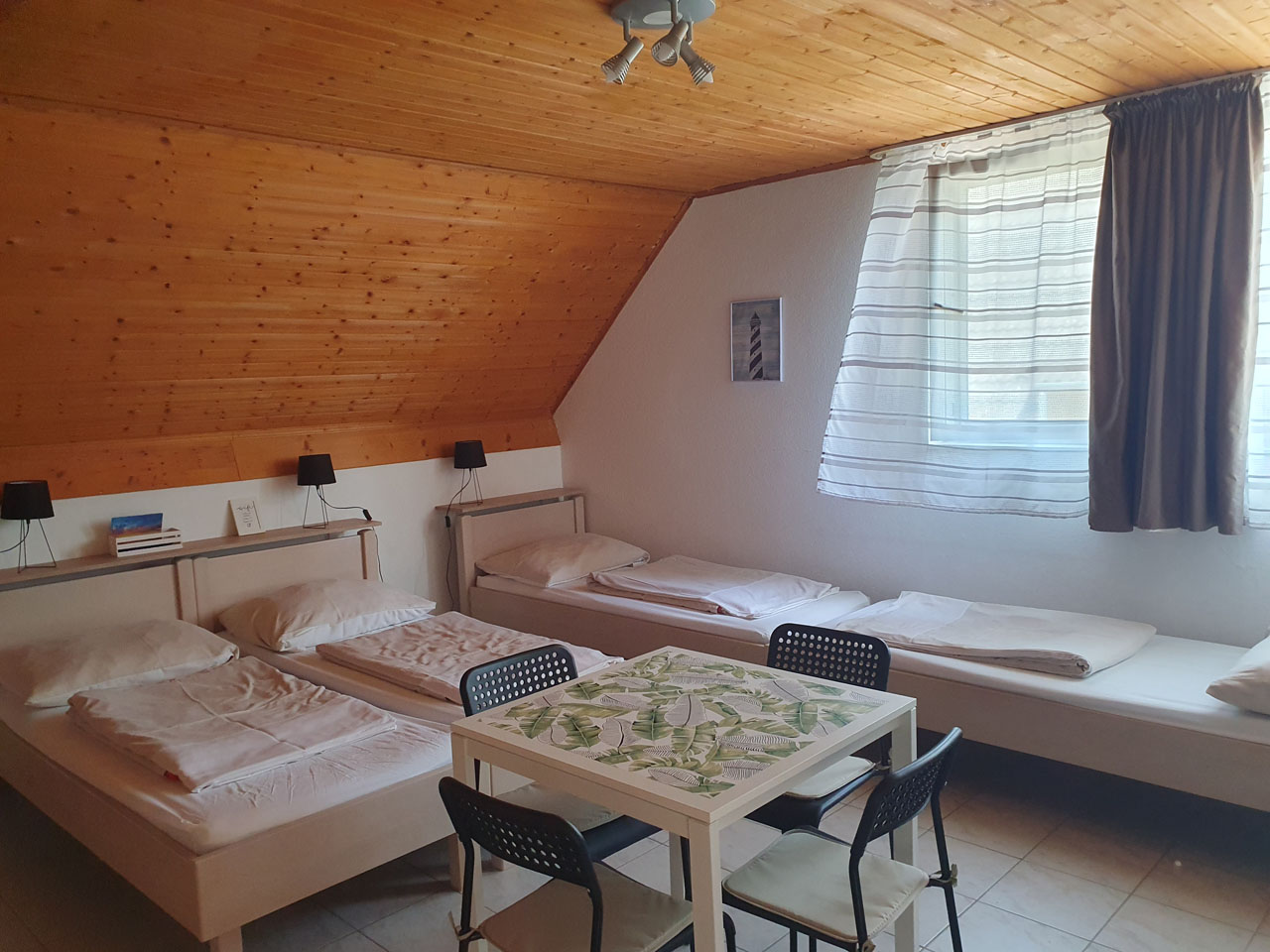 Négyágyas apartman